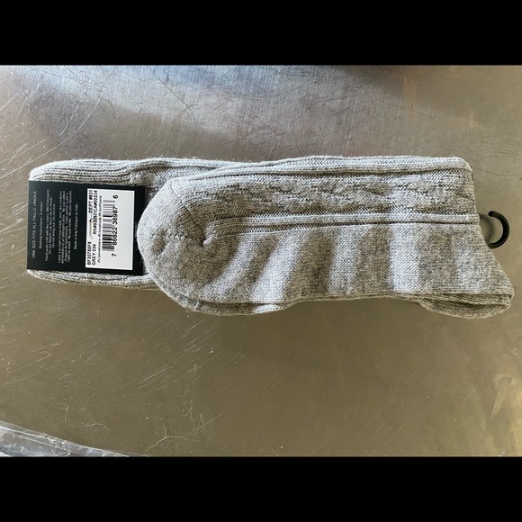 Marcoliani Ribbed Cashmere socks / Men’s - Picture 8 of 8